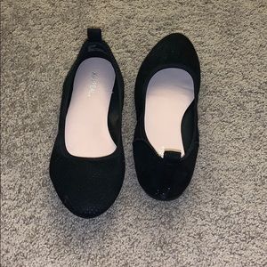 Simple black flats